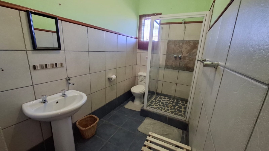 8 Bedroom Property for Sale in Memel Free State